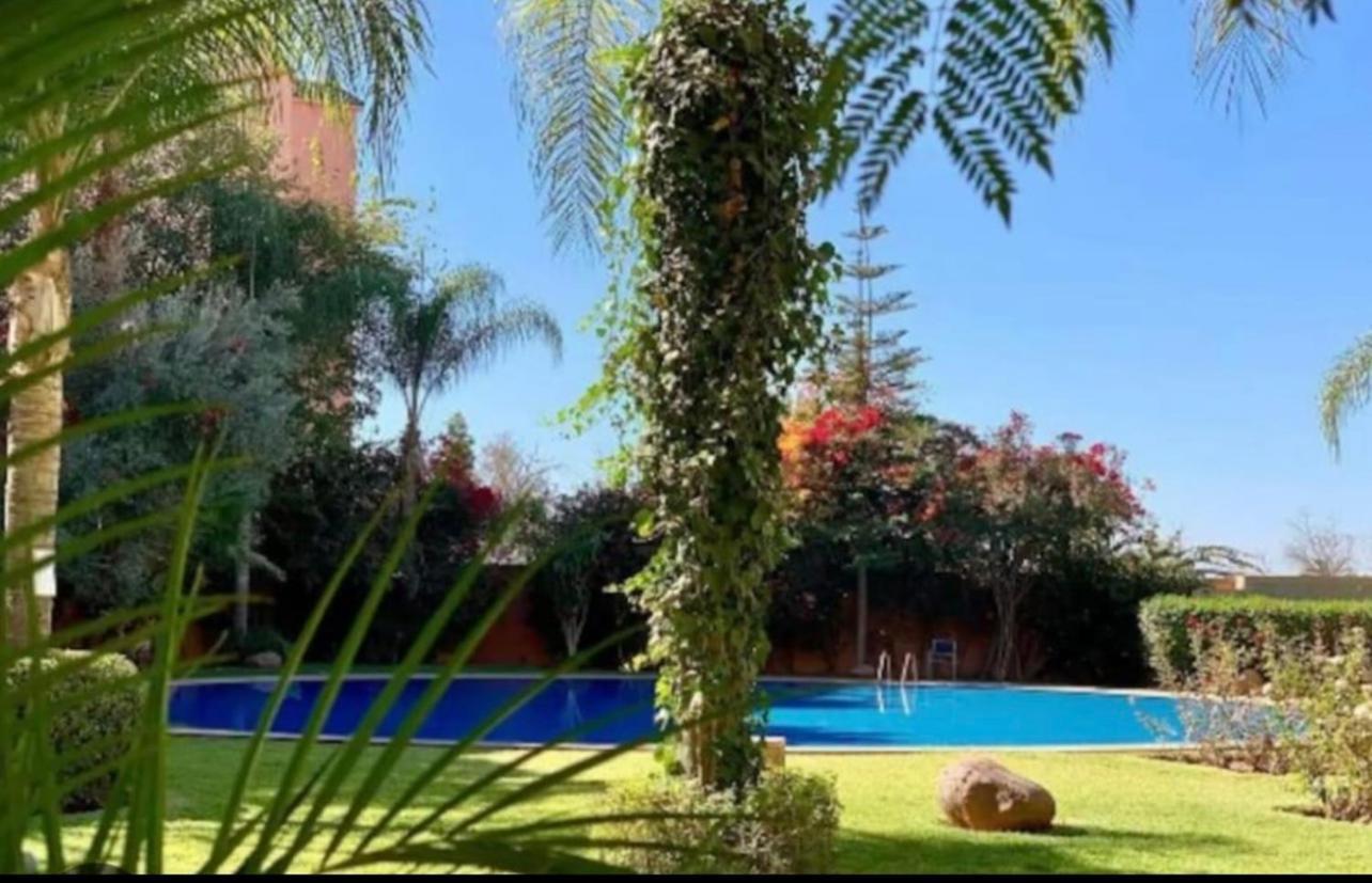 Logement De Luxe Avec Piscine, Hivernage Marrakesch Exterior foto